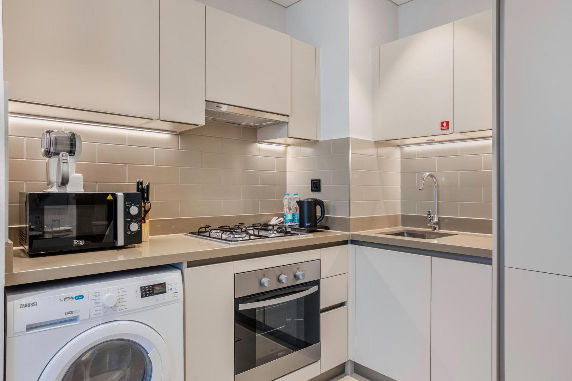 Stay By Latinem Luxury 1Br Plus Study Holiday Home Cv A2712 Near Downtown Dubaï Extérieur photo